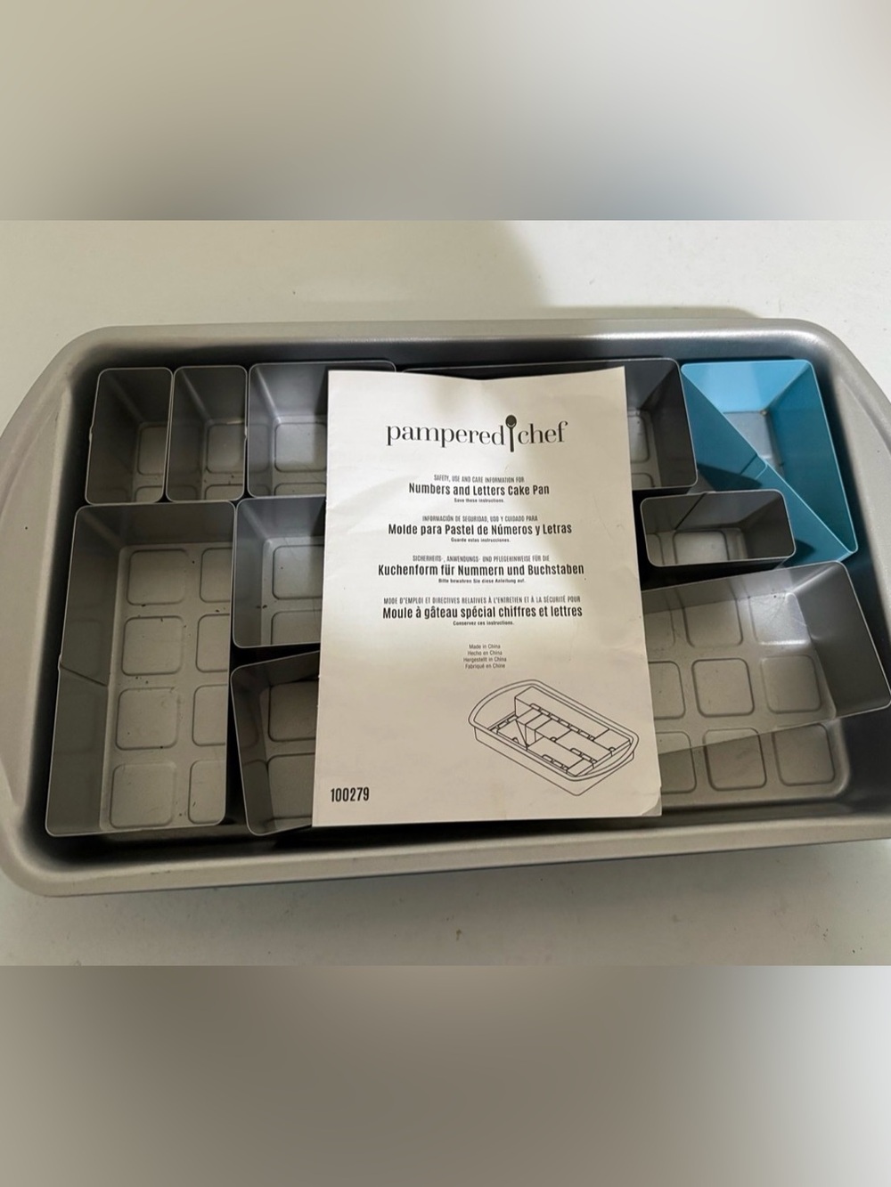 Pampered Chef Numbers and Letters Pan